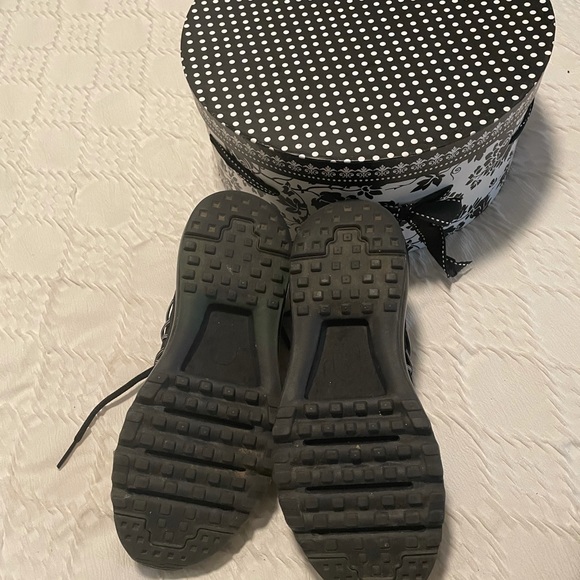 Nike sneakers 🖤 - Picture 3 of 7